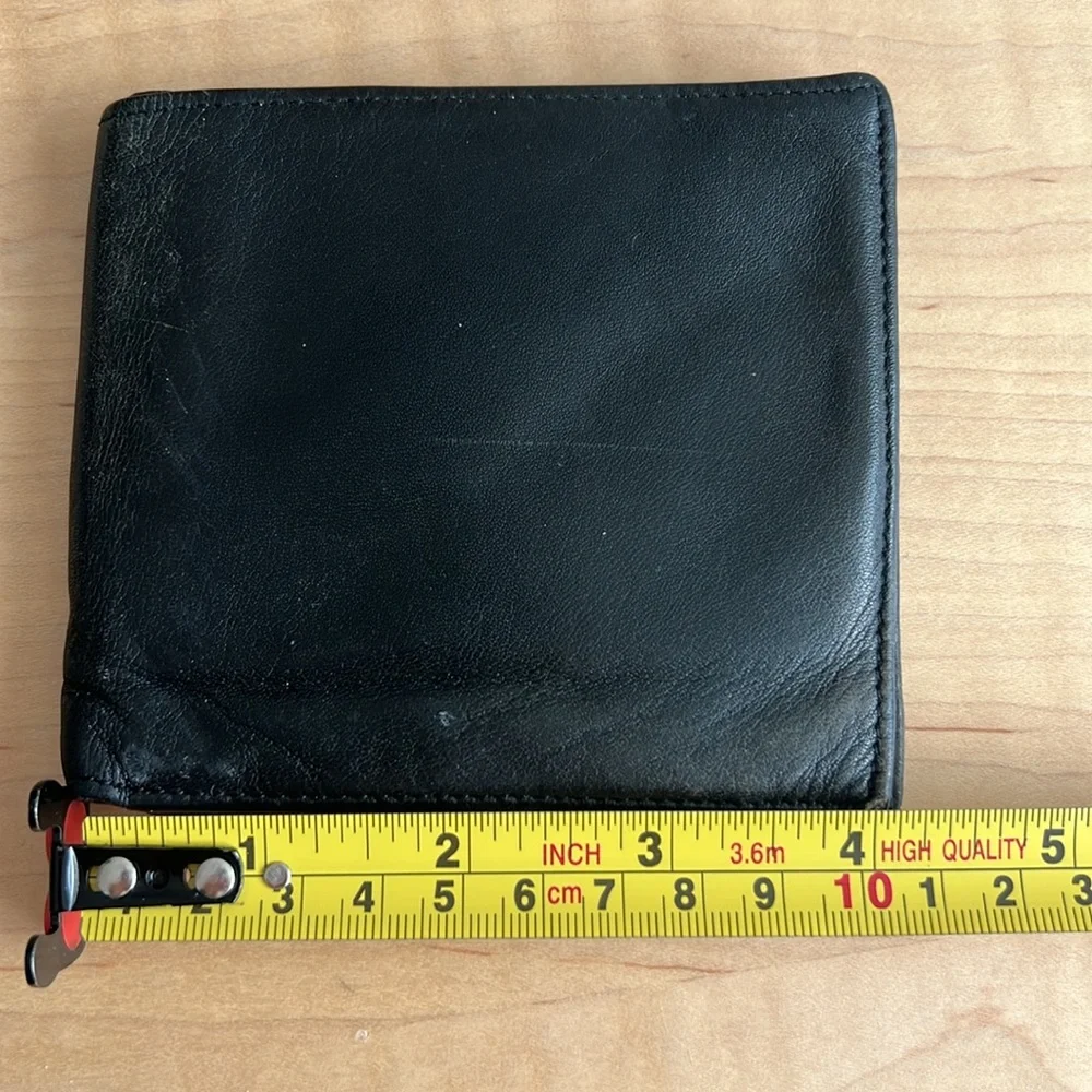 TUMI Bi-Fold Men’s Wallet Billfold Leather